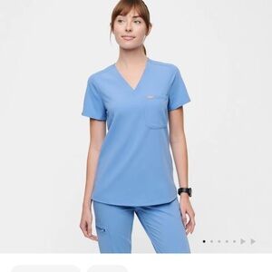 Figs Catarina one pocket scrub top - M - Ciel Blue